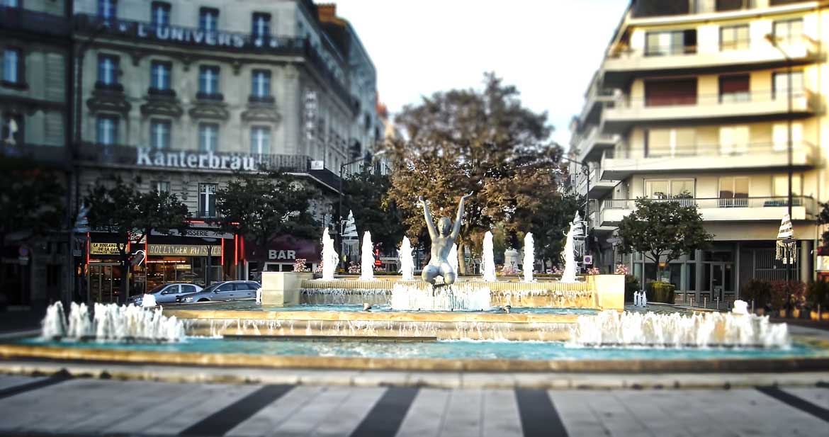 Angers place de la Gare (49)