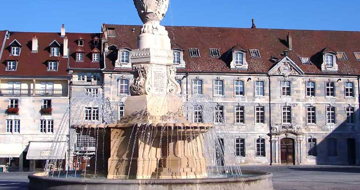 Besançon Place de la Révolution (25)