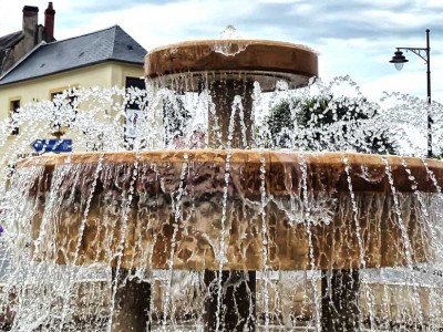 pougues eaux fontaine ornementale fountain diluvial