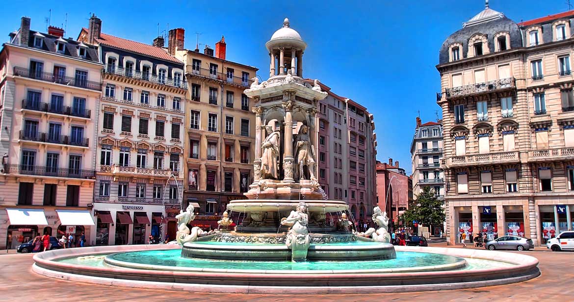 Lyon Place des Jacobins (69)