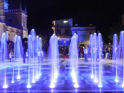 martinique dalle seche ornementale lamentin fontaine alkier nuit bleu fountain diluvial