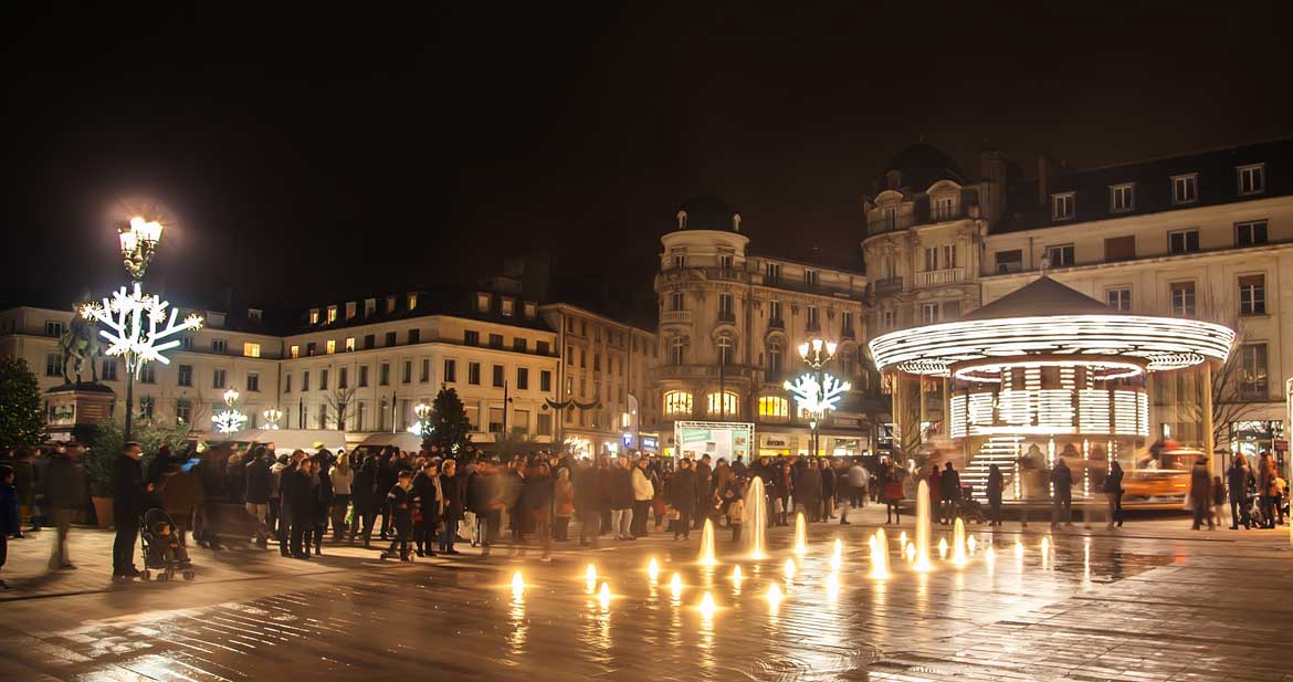 Orléans Place du Martroi (45)