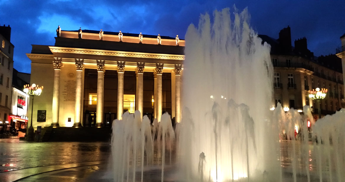 Nantes Place Graslin (44)