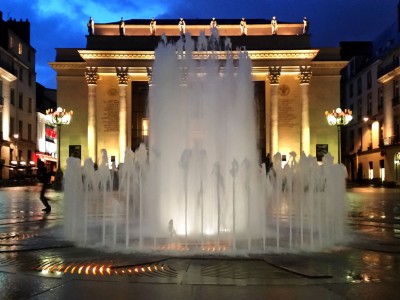 nantes place graslin diluvial fountain night fontaine