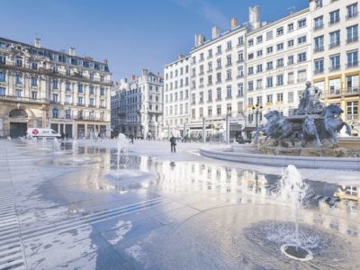 fontaine sèche Place des Terreaux Lyon