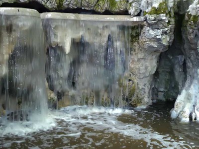 besancon granvelle micaud fontaine fountain cascade diluvial
